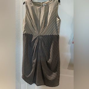 Woman’s dress like new sz 12